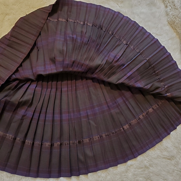 Highland Queen Small Womens Wool Skirt Brown/ Purple Plaid. Vintage - Picture 3 of 4